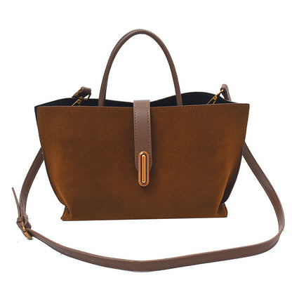 Nuvé - Bucket Bag